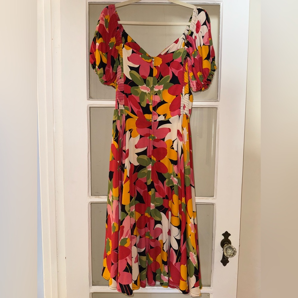 Puff Sleeve L’amour Dress - Flower Power - Picture 11 of 12